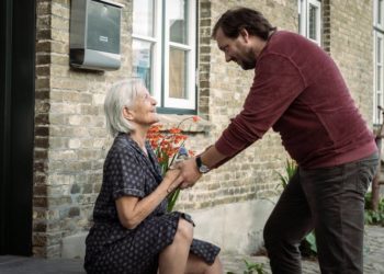 Burgtheater Ratzeburg zeigt „Mittagsstunde“ auch in plattdeutsch