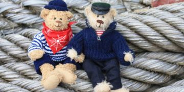 Geselliger Frühschoppen mit Shantychor