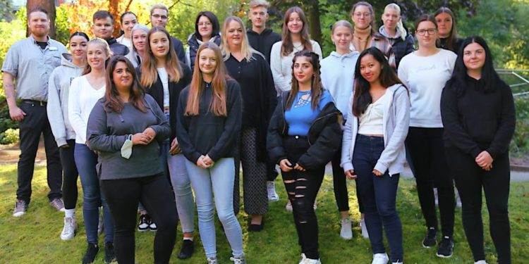 Herbstkurs zur Pflegefachkraft gestartet
