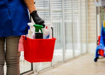 Mindestlohn in der Gebäudereinigung jetzt bei 13 Euro pro Stunde