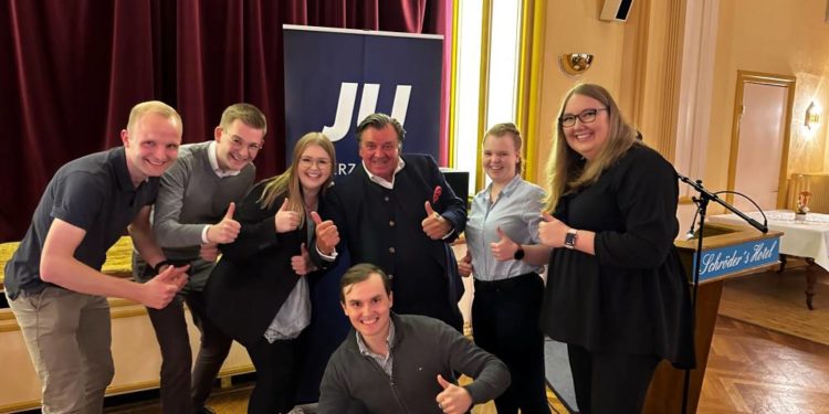 Spanferkelessen nach zwei Jahren Pause „ein voller Erfolg“