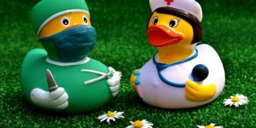 Anerkennungsberatung für ausländische Berufsabschlüsse in nichtakademischen Gesundheitsberufen