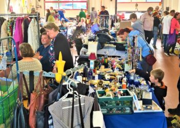 Erneut erfolgreicher Hallenflohmarkt in der Feuerwehrhalle