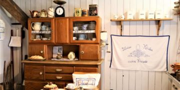 Paradetücher im Museum „Vergessene Arbeit“