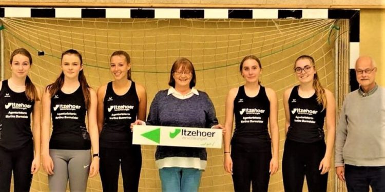 Leichtahletikgemeinschaft Schönberg-W-S-K mit neuen Wettkampftrikots