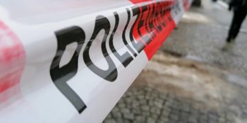 Vollsperrung und Aufhebung der Parkplätze