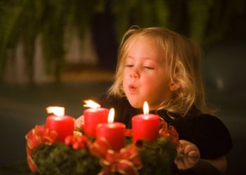 Warnung vor Verbrennungen in der Adventszeit