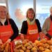 Knusprige Spende für die Ratzeburger Tafel