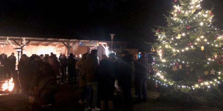 Kastorf erstrahlt im vorweihnachtlichen Glanz