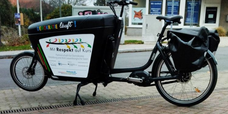 Demokratie ”On Tour”