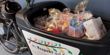 „Drei Nikoläusinnen unterwegs“