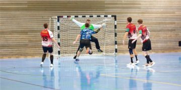 Spannendes Handballderby mit Tills Löwen