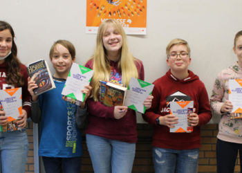 Ronja Kirschke gewinnt den Vorlesewettbewerb an der Gemeinschaftsschule Sandesneben