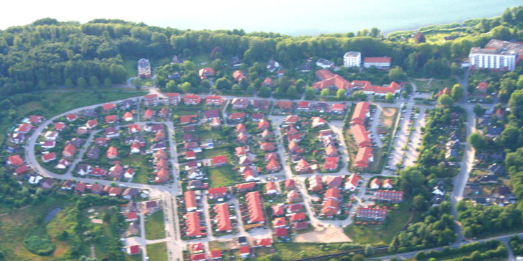 Vollsperrung der Straße ‚Röpersberg‘ aufgrund von Kanalbauarbeiten