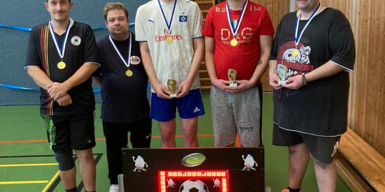 Inklusionsturnier mit Fußballern des Lebenshilfewerks