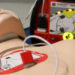 Defibrillatoren retten Leben: Das muss man beachten