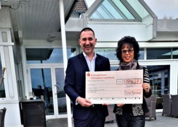 Scheckübergabe an den Förderverein der Ratzeburger Wehr