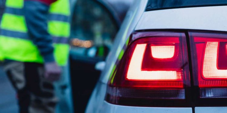 Bauarbeiter fahren 1.026 Mal um die Erde