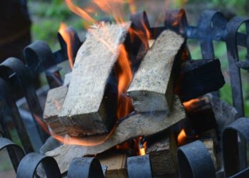 Rund um den Feuerkorb