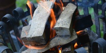 Rund um den Feuerkorb