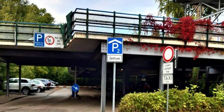 Überprüfung des Parkdecks im Möllner Zentrum