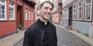 Trekkie – Wrestler – Gamer – Pastor