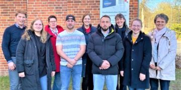 Europakaufleute legen erfolgreich ihre Zusatzqualifikation ab