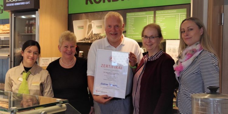 „Ausgezeichnet“ bei der Azubi-Ausbildung: Anerkennung für zwei Unternehmen 