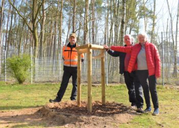 „Heimatbund – und Geschichtsverein spendet“