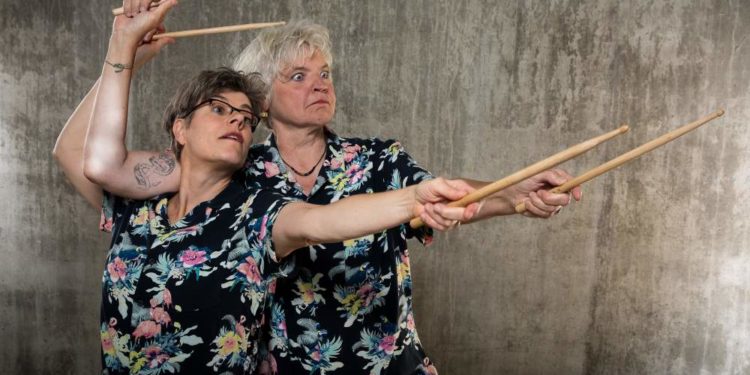 Priesterkate: A QUADRAT – das RhythMusiKabarett