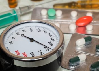 Welt-Hypertonie-Tag am 17. Mai: Regelmäßig Blutdruck messen