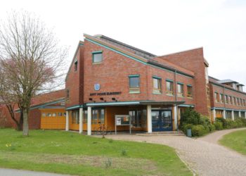 Amtsdirektor im Amt Hohe Elbgeest vereidigt