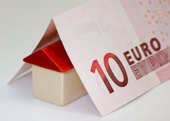 Recht im Blick: Reservierungsgebühr beim Makler?