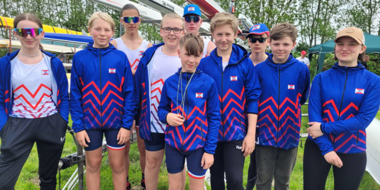 Acht Siege des Möllner Ruder-Club in Otterndorf