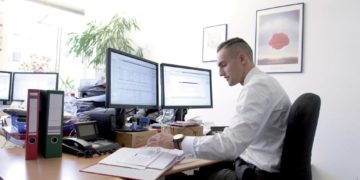 Experten-Chat: „Ich will was mit Wirtschaft machen“