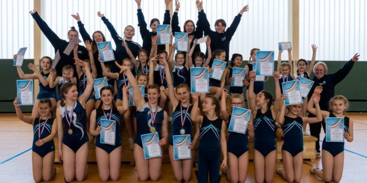 Medaillenregen für die Gerätturnerinnen des VfL Geesthacht