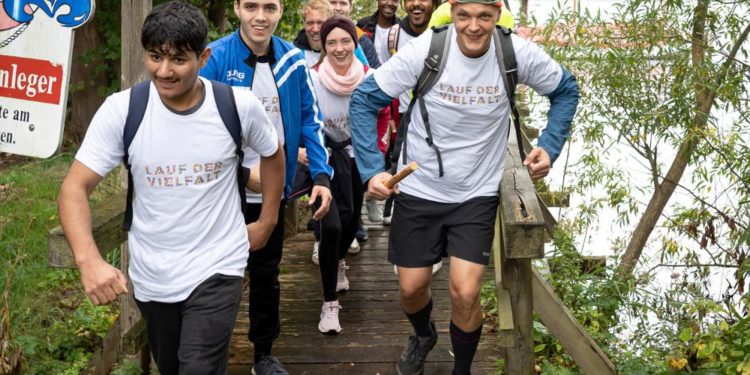Mitmachen beim zweiten »Staffellauf der Vielfalt« rund um den Ratzeburger See
