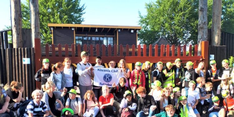 Fahrt des Kiwanis Club Ratzeburg mit Kindern zu Winnetou I