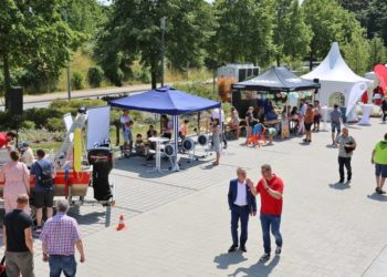 Sommerfest in Mölln: Kreissparkasse öffnete Tür und Tor
