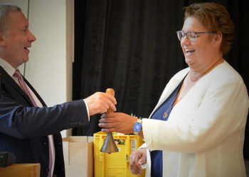 Neuer Kreistag konstituiert – Anja Harloff zur Kreispräsidentin gewählt