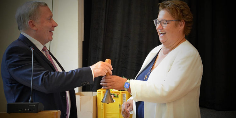 Neuer Kreistag konstituiert – Anja Harloff zur Kreispräsidentin gewählt