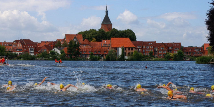 Norddeutsche Freiwassermeisterschaften im Möllner Schulsee