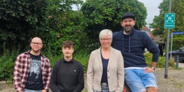 Amtsdirektorin begrüßt neue Mitarbeiter