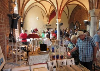 Klostermarkt „Kunst & Werk“ in Zarrentin am Schaalsee