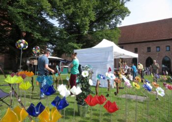 Klostermarkt „Kunst & Werk“ in Zarrentin am Schaalsee