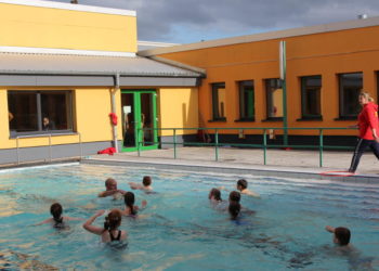 Sicherheit und Selbstvertrauen im Wasser