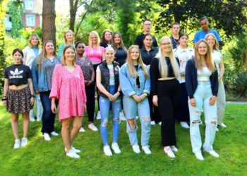 Pflegefachfrauen und Pflegefachmänner starten in die Ausbildung