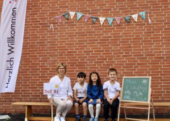 Fast 100 neue Erstklässler in Sandesneben