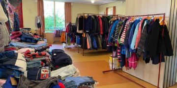 Krummesser Kleider- und Spielzeugmarkt gut sortiert