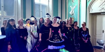 Barocke Modenschau begeistert im Ratzeburger Herrenhaus